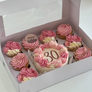 Bento Cake boxes 10x10x4 with window plus insert 8up