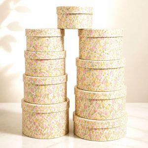 Round Gift boxes /each